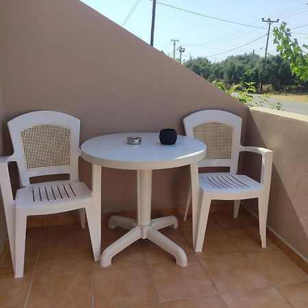 #4 Giorgos & Chara Apartments Nea Kydonia エクステリア 写真